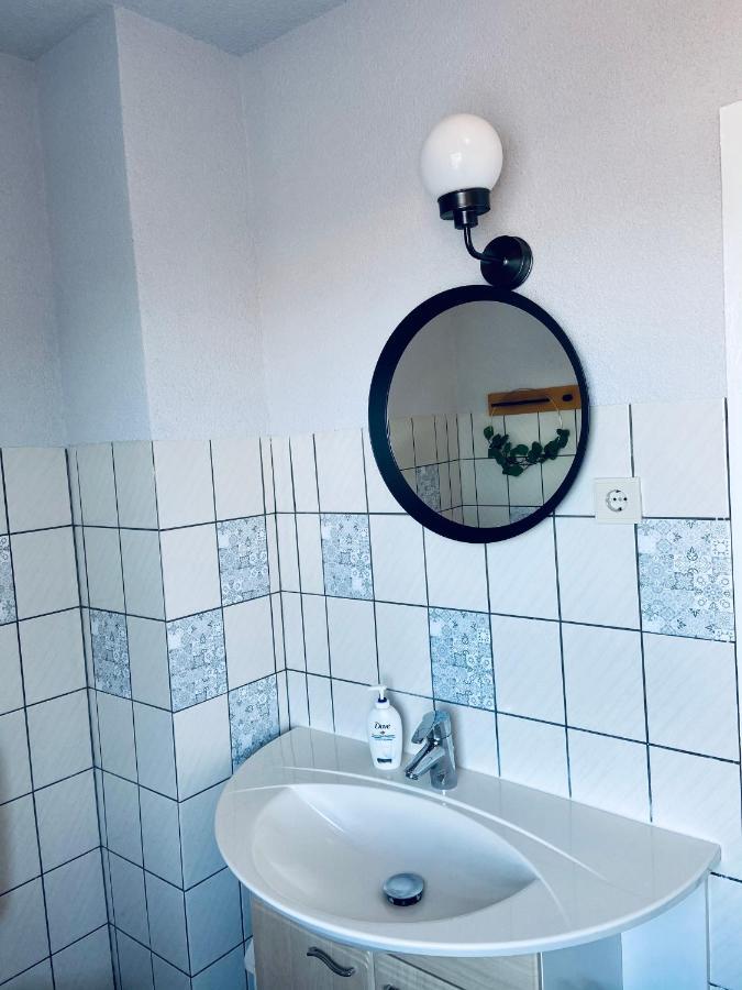 Kleines Ferienzimmer Uckermark Casekow Exterior foto